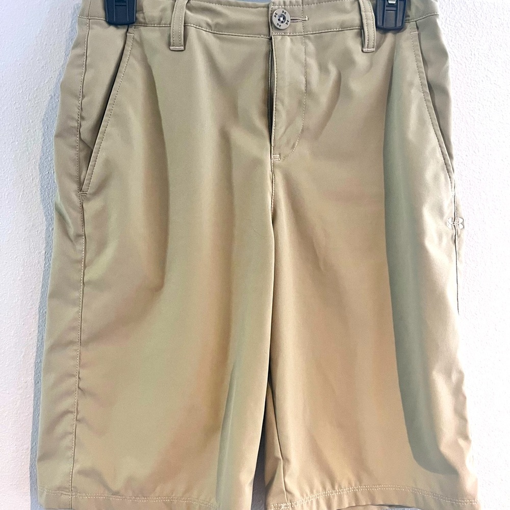 Boys Under Armour shorts